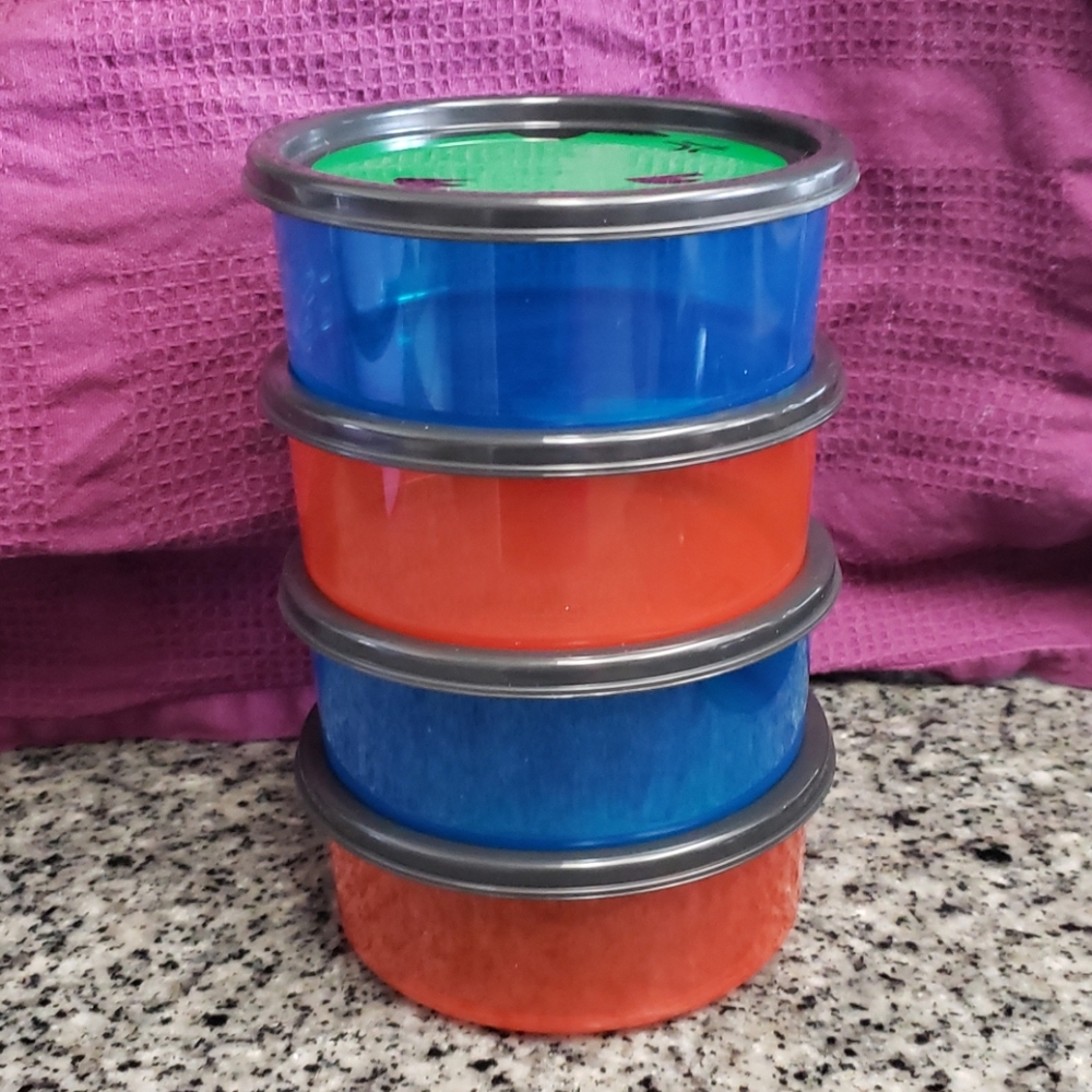 Collectable Containers. - Picture 2 of 5